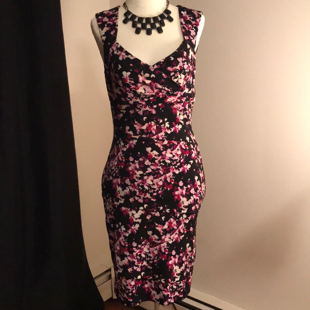 White House Black Market stunning dress!